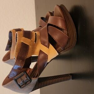 Calvin Klein Tamia Leather Heeled Sandals